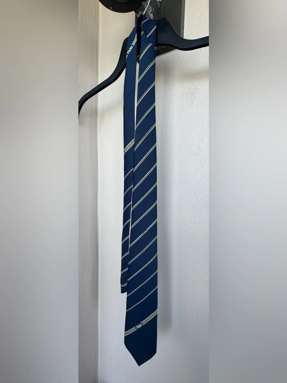 Vintage Yale Collegiate Navy Blue Tie Van Megen Gold/White Repp Stripes 54”X 3”